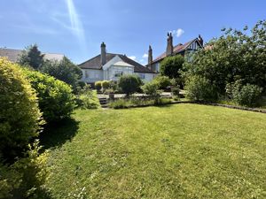 Photo 27- click for photo gallery